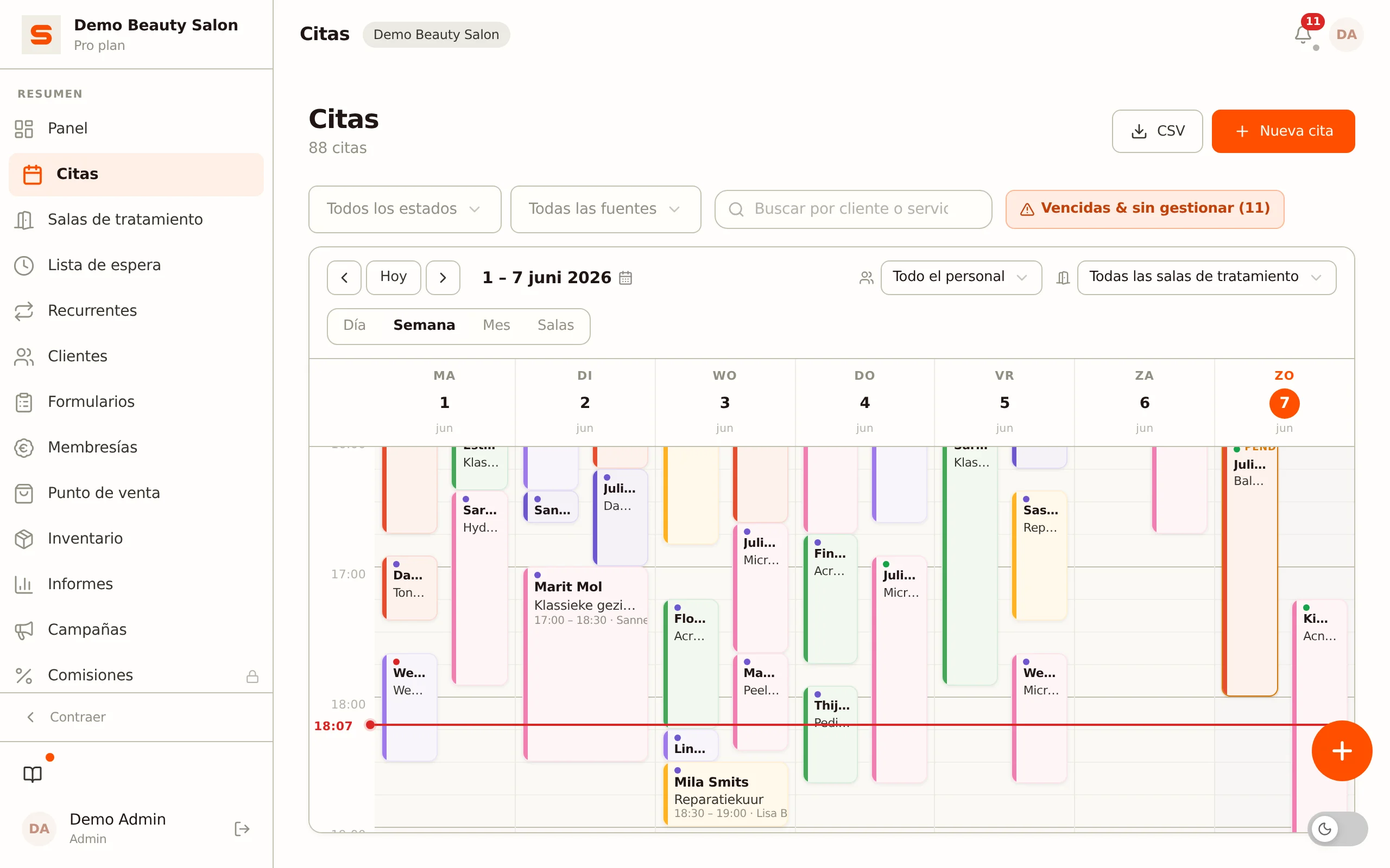 Agenda semanal con citas por miembro del personal en Salonnare